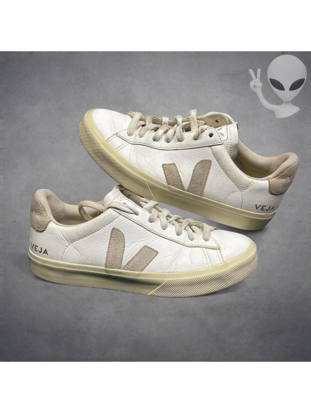 Veja Campo ChromeFree Leather CP0502429 Women Size 8 White Natural Quiet Luxury